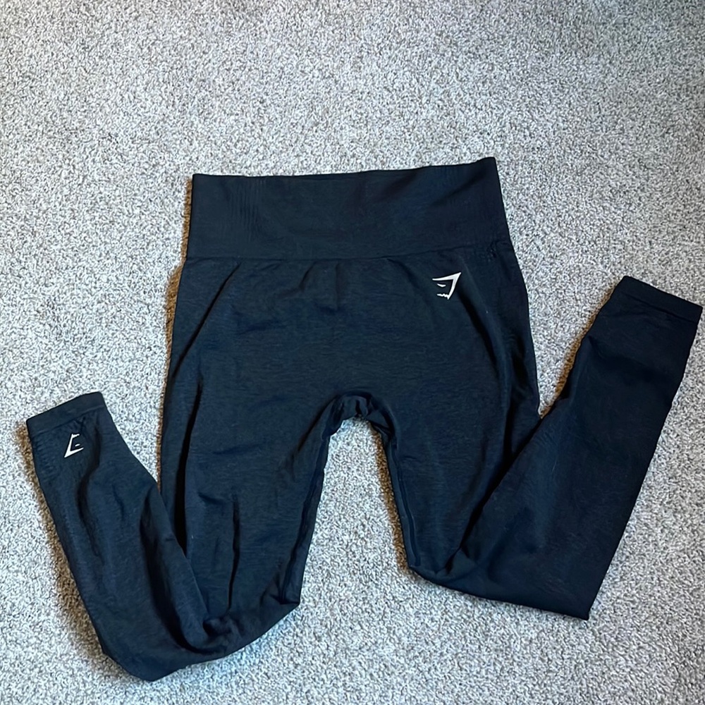 Gymshark Charcoal Grey compression leggings